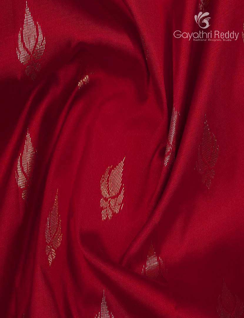 Semi Banaras Katan Silk Saree in Red and Bottle Green