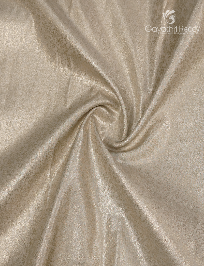 Semi Kanchipuram Silk Saree in Silver