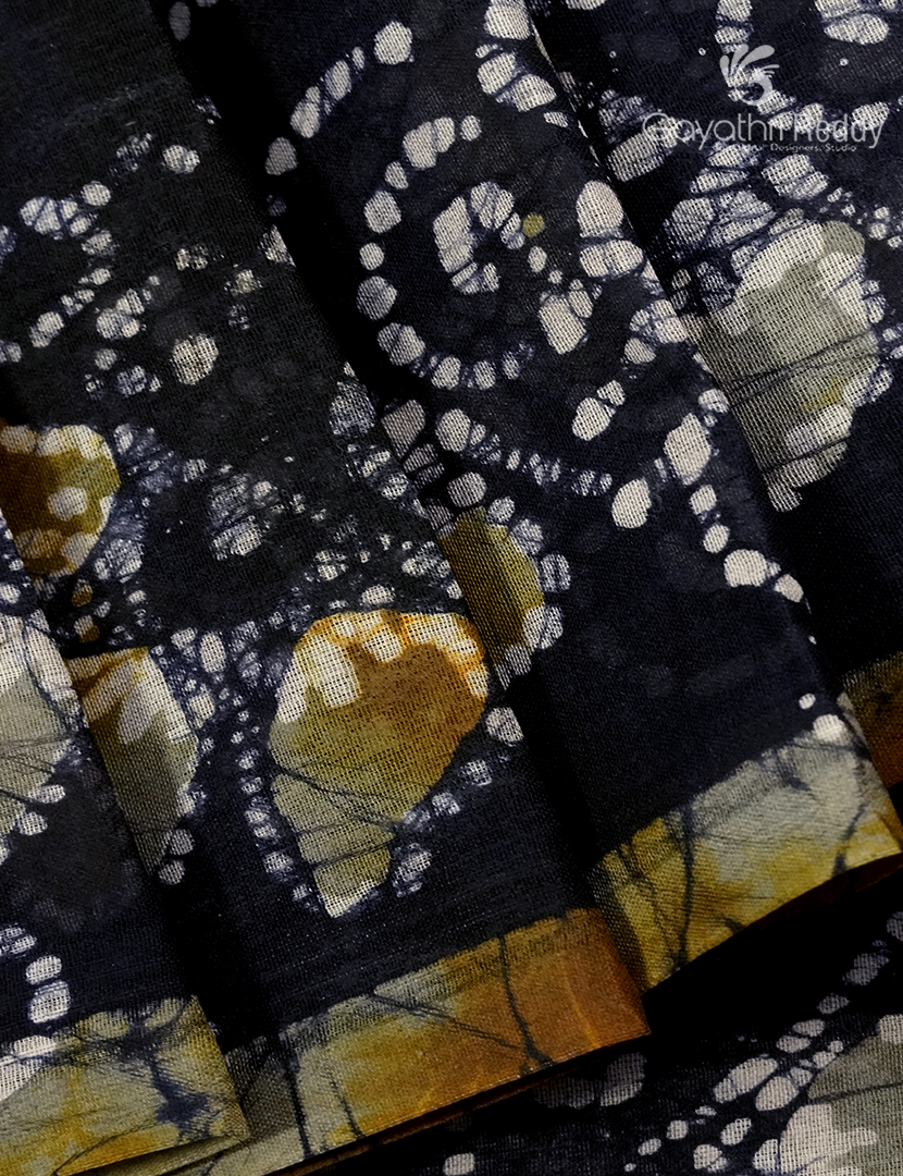 Cotton Batik Print Saree in Black