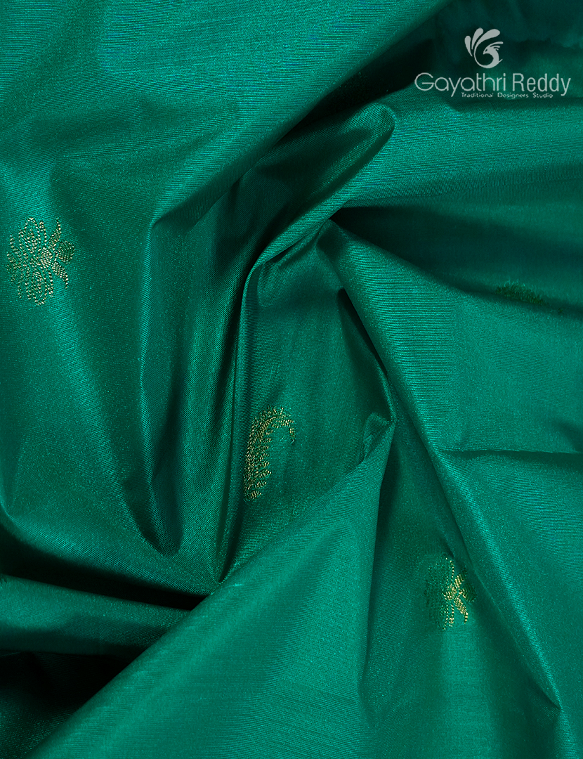 Semi Kanchipuram Silk Saree in Sea Green and Deep Purple