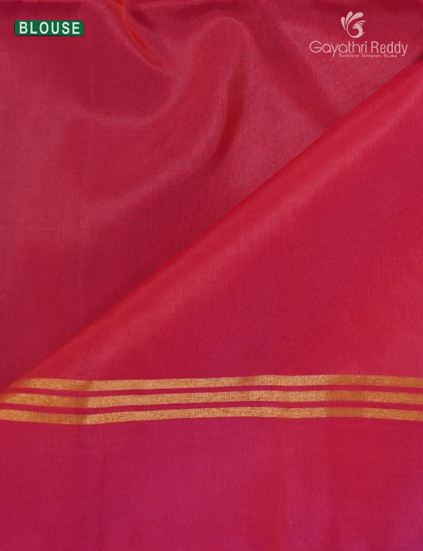 Light weight Kanchipuram Silk Saree in Orange and Deep Pink