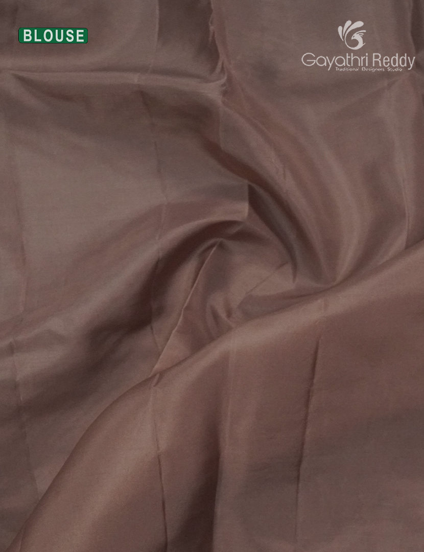 Pure Kanchipuram Silk Saree in Dusty Brown ( Butta Style )