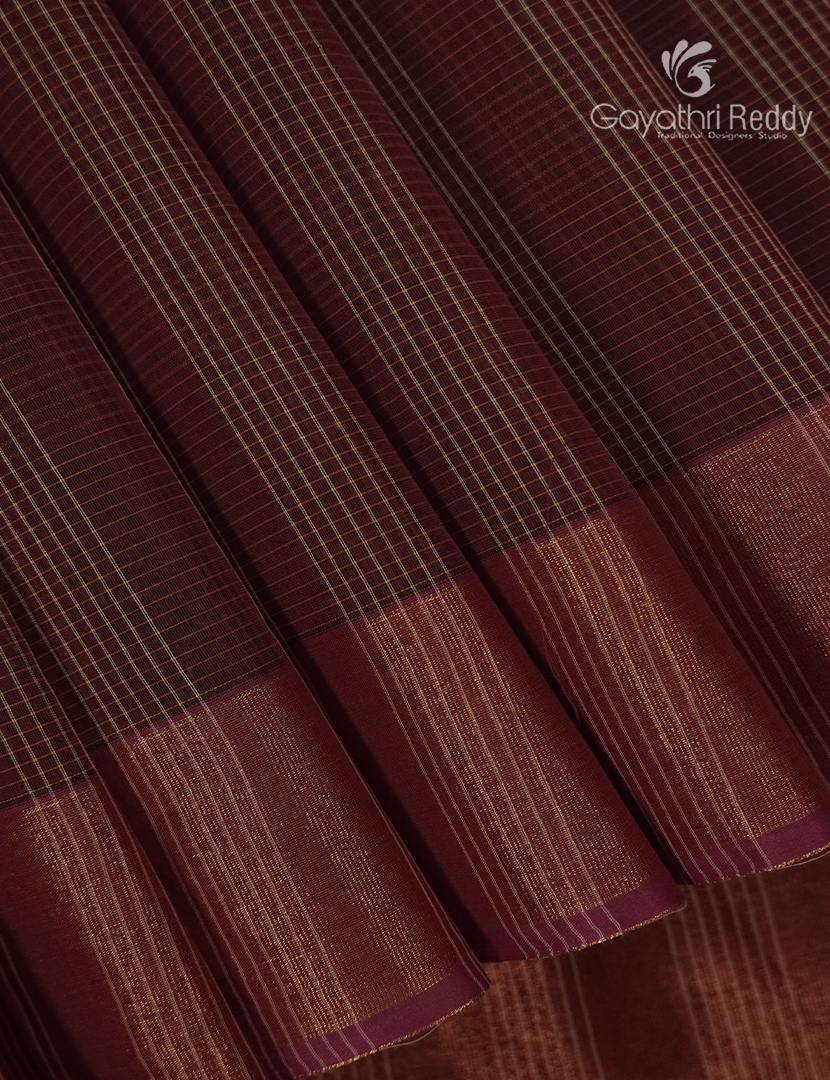 Semi Ikat Sico Saree in Maroon