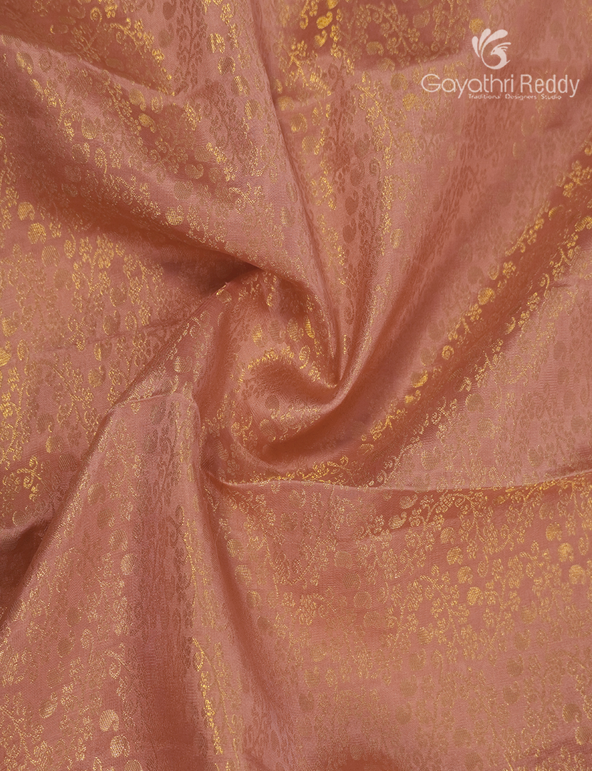 Pure Kanchipuram Bridal Silk Saree in Peach and Sage Green