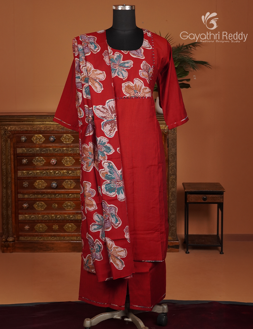 Readymade Dress Set in Red