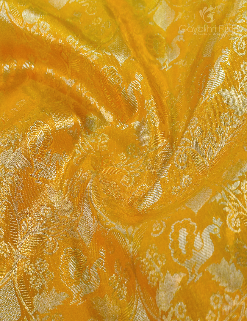 PURE KANCHI PATTU TISSUE-KP7481