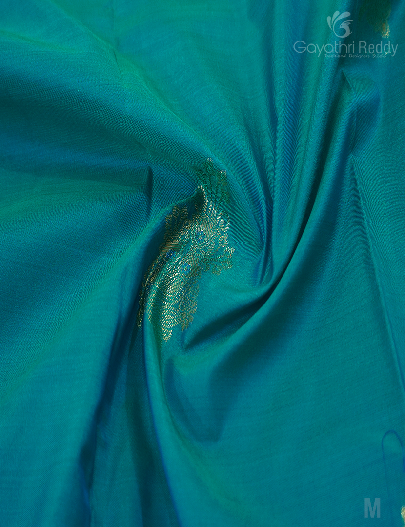 SEMI KANCHI PATTU-SP1808