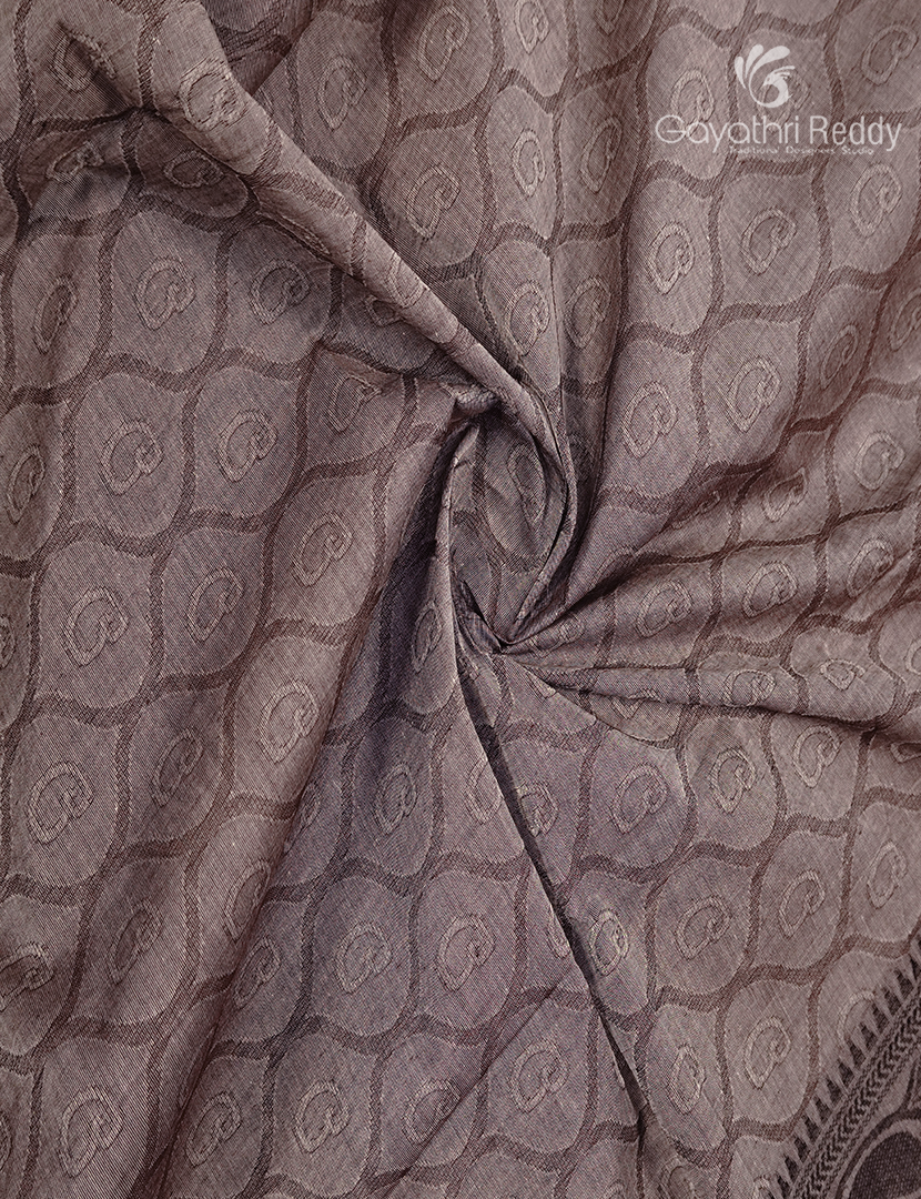 Pure Kanchi Cotton Saree in Grey