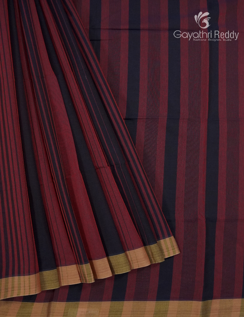 Pure Handloom Cotton Saree in Maroon and Black