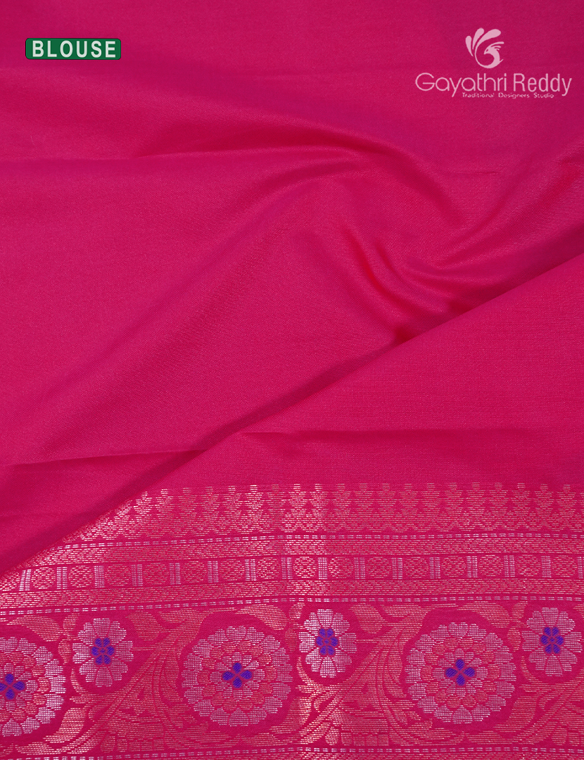 Semi Kanchipuran Silk Saree in Deep Purple and Pink