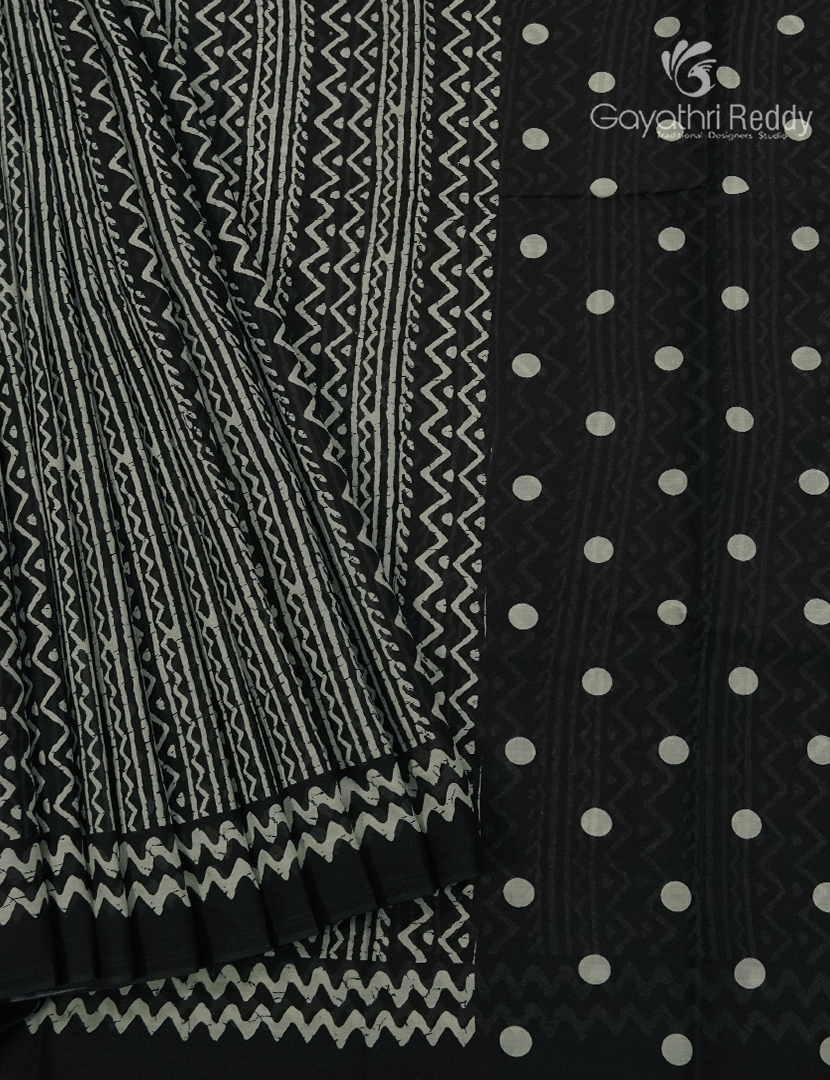 Pure MulMul Cotton Saree in Black and White