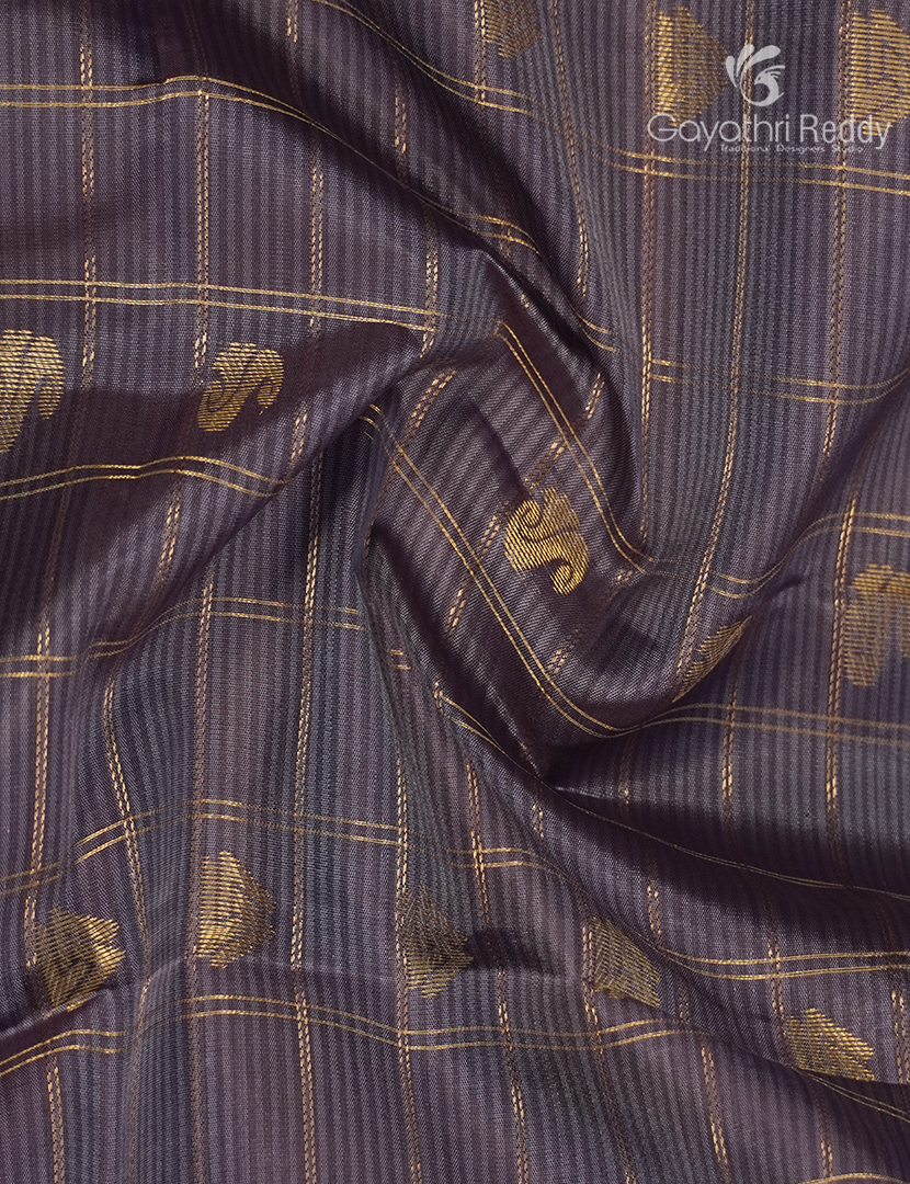 Pure Kanchipuram Vintage Silk Saree in Grey and Brown