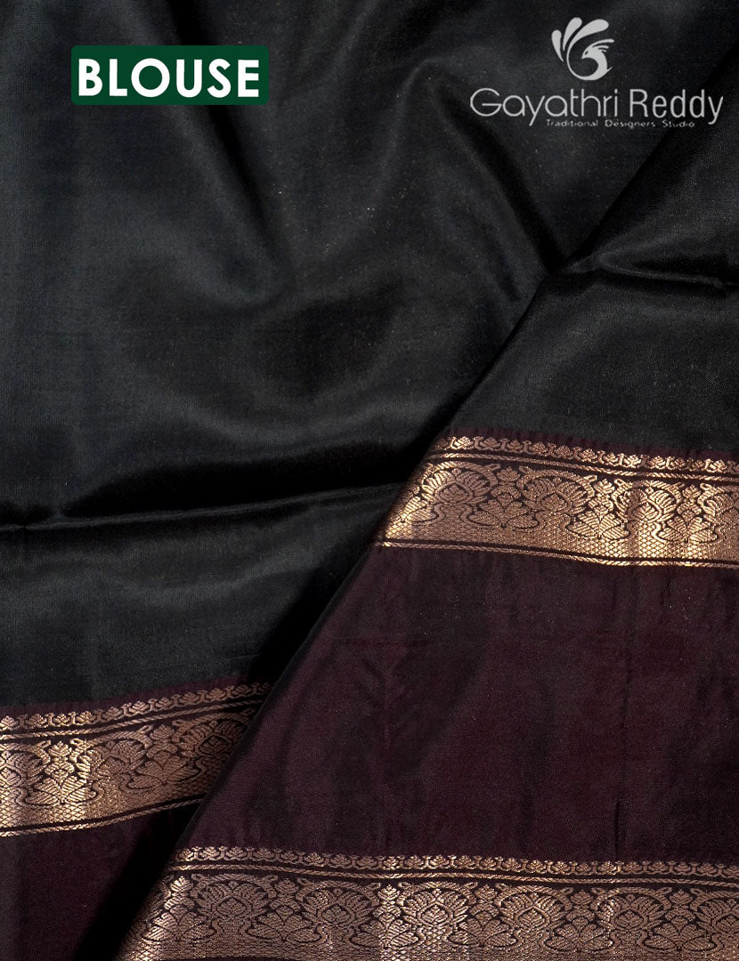 LIGHT WEIGHT KANCHI PATTU-KP8645