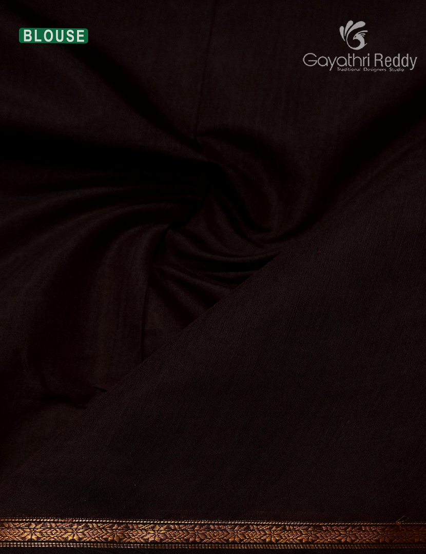 Kanchipuram Sico Saree in Green and Brown