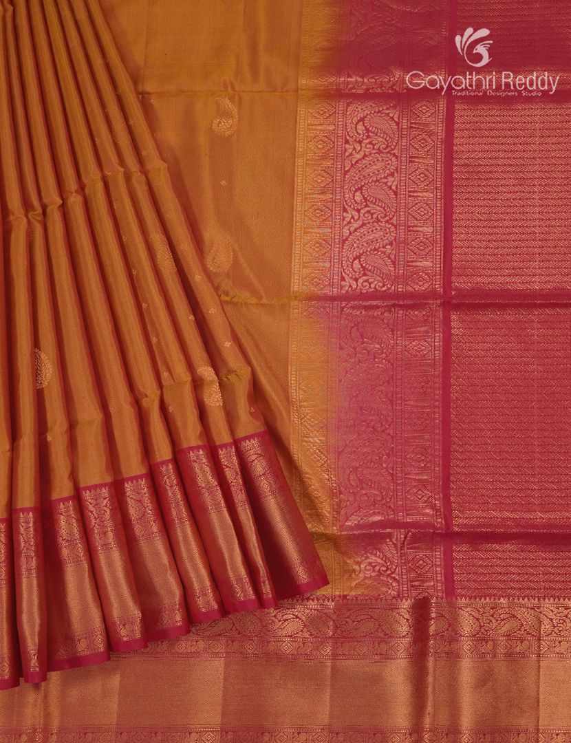 Pure Kanchipuram Vintage Silk Saree in Mustard and Rani Pink