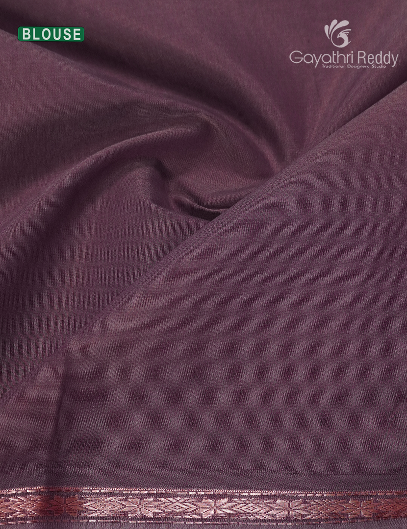 Kanchipuram Sico Saree in Cardamom Green and Wine