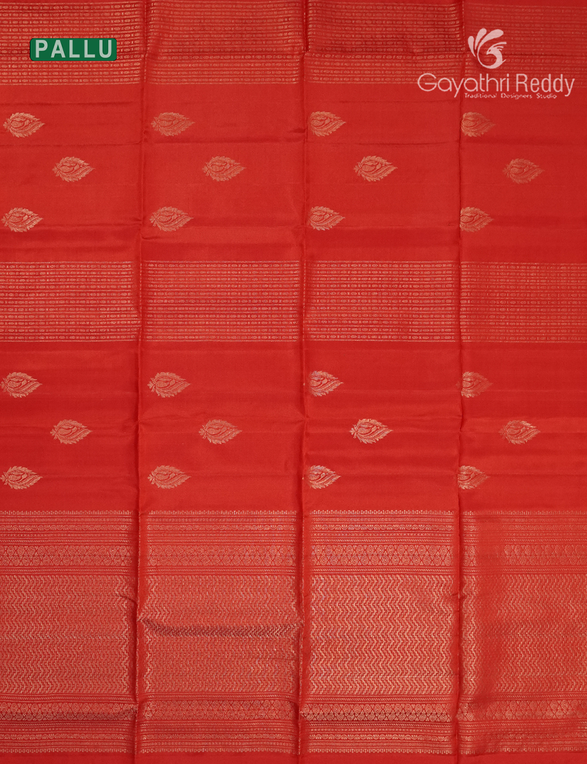 Pure Kanchipuram Light Weight Silk Saree in Orange