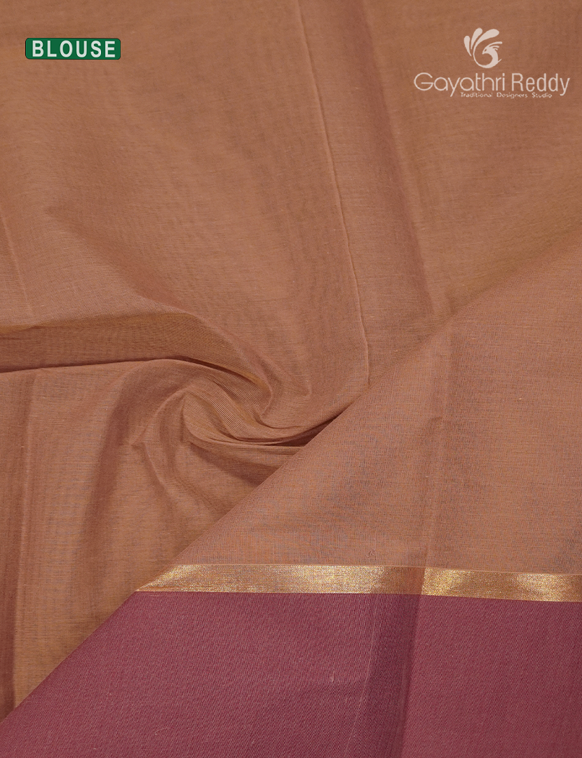 Pure Kanchi Cotton Saree in Peach
