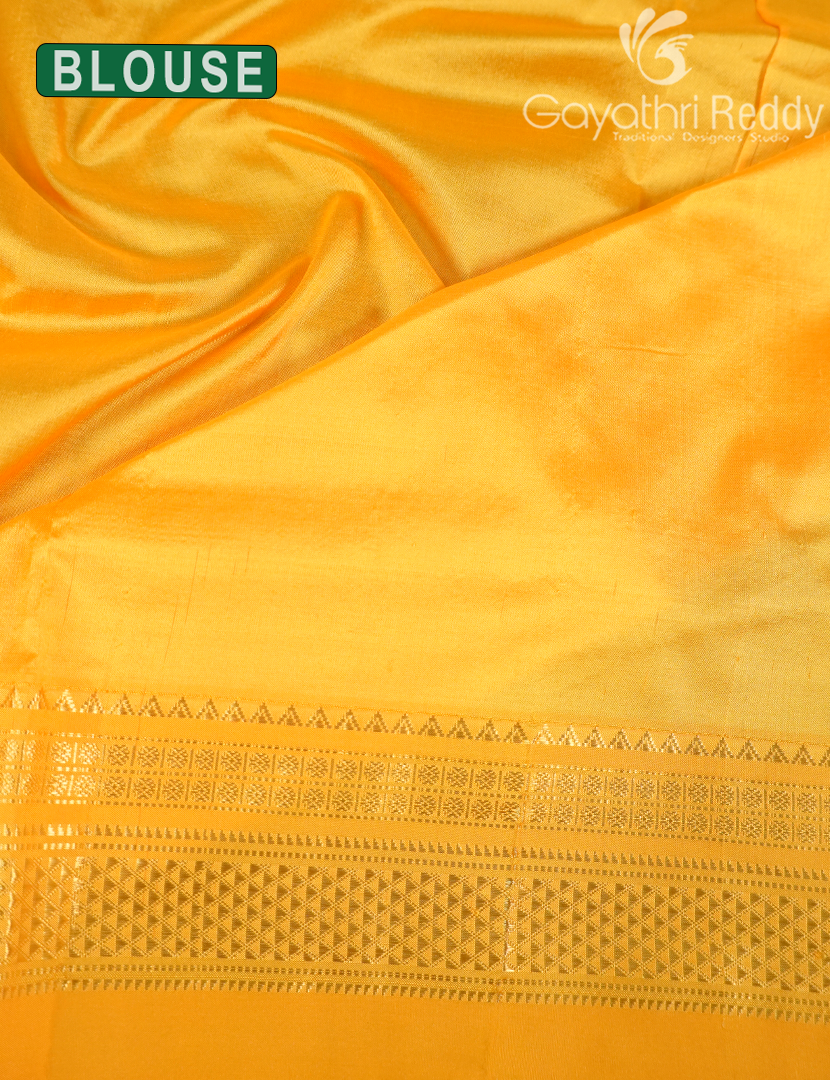 PURE NARAYANPET PATTU-NP665