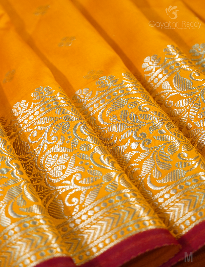 SEMI KATAN SAREE-SKN31