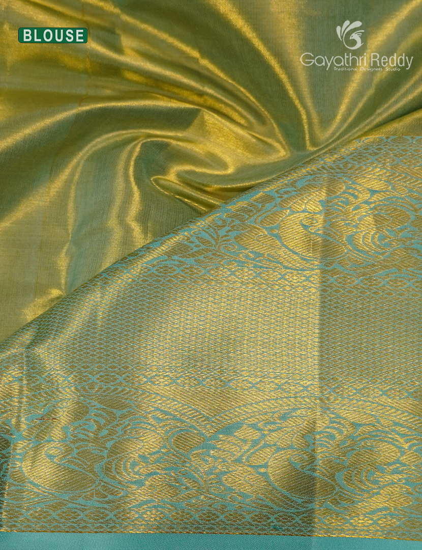 Pure Kanchipuram Silk Saree in Rose Gold and Mint Green ( Brocade Pattern )