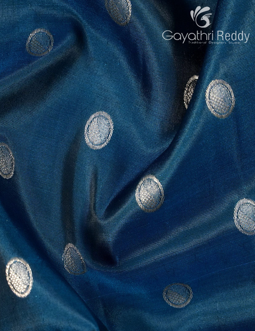 LIGHT WEIGHT KANCHI PATTU-KP8649