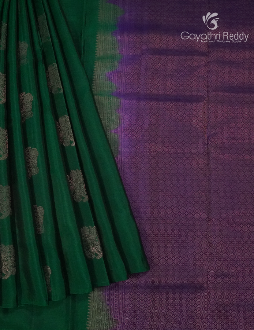Pure Kanchipuram Silk Saree in Green ( Butta Style )