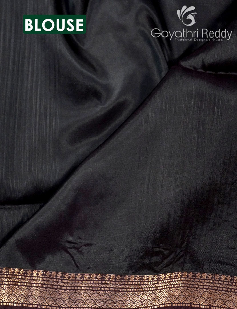 LIGHT WEIGHT KANCHI PATTU-KP8650