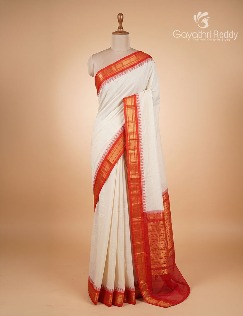 Pure Gadwal Cotton Saree in Cream and Bridal Red