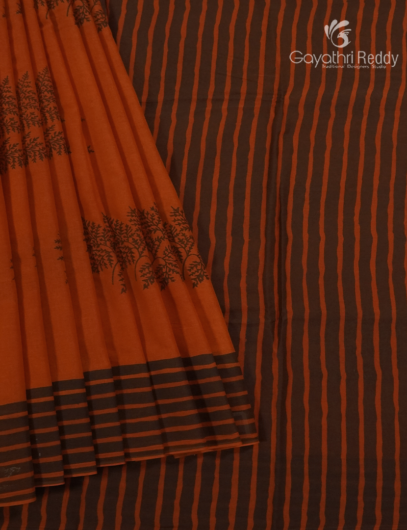 Pure MulMul Cotton Saree in Deep Rust and Black