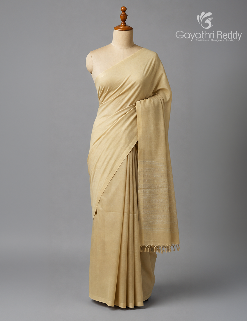 Pure Handloom Cotton Saree in Cream