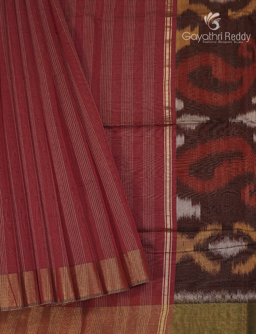 Semi Ikat Sico Saree in Red