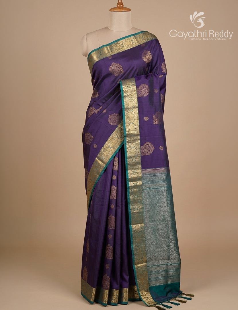 Pure Kanchipuram Silk Saree in Deep Violet and Deep Peacock Green