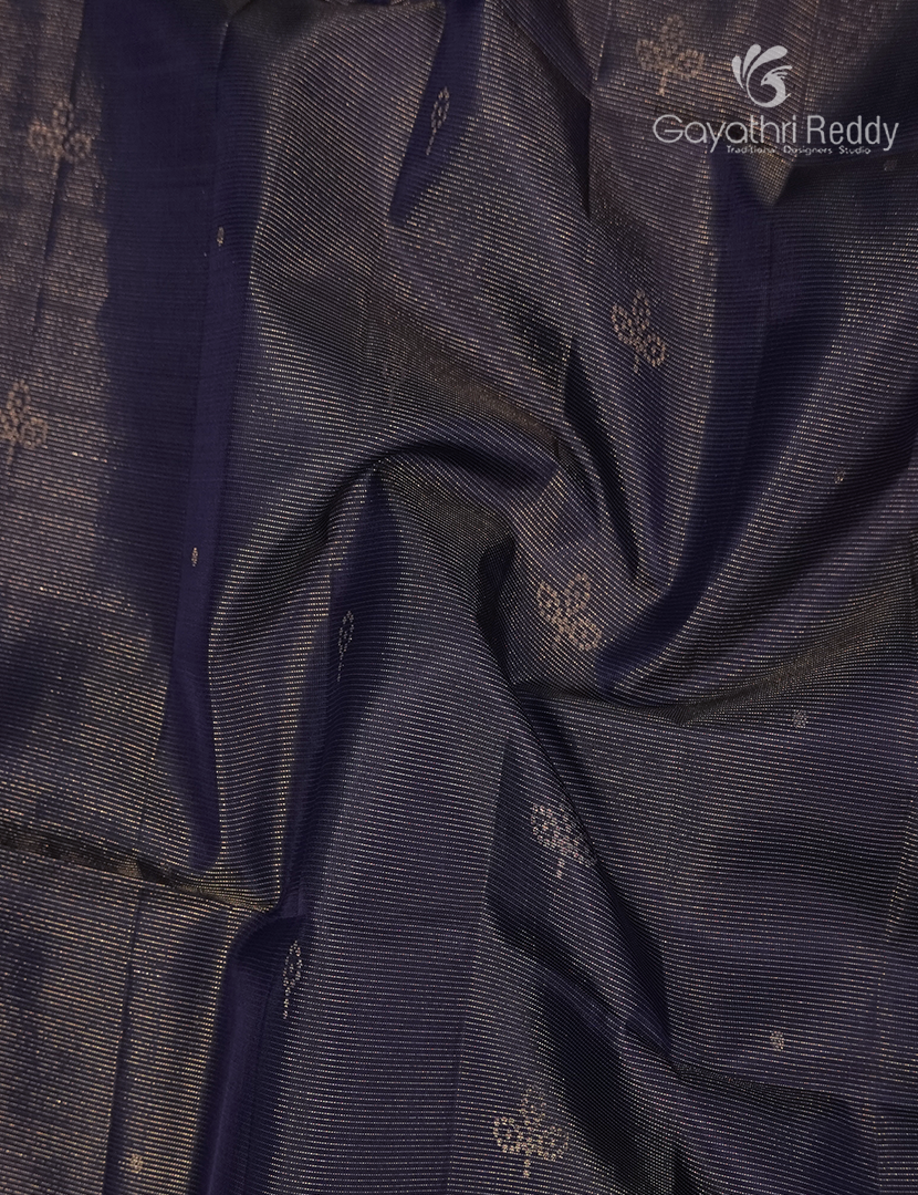 Pure Kanchipuram Light Weight Silk Saree in Navy Blue and Olive