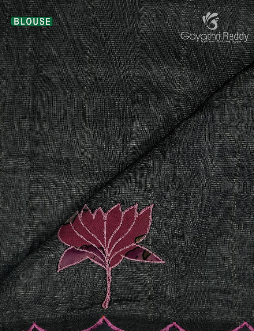 Pure Mangalagiri Langa Voni Set in Ash Grey