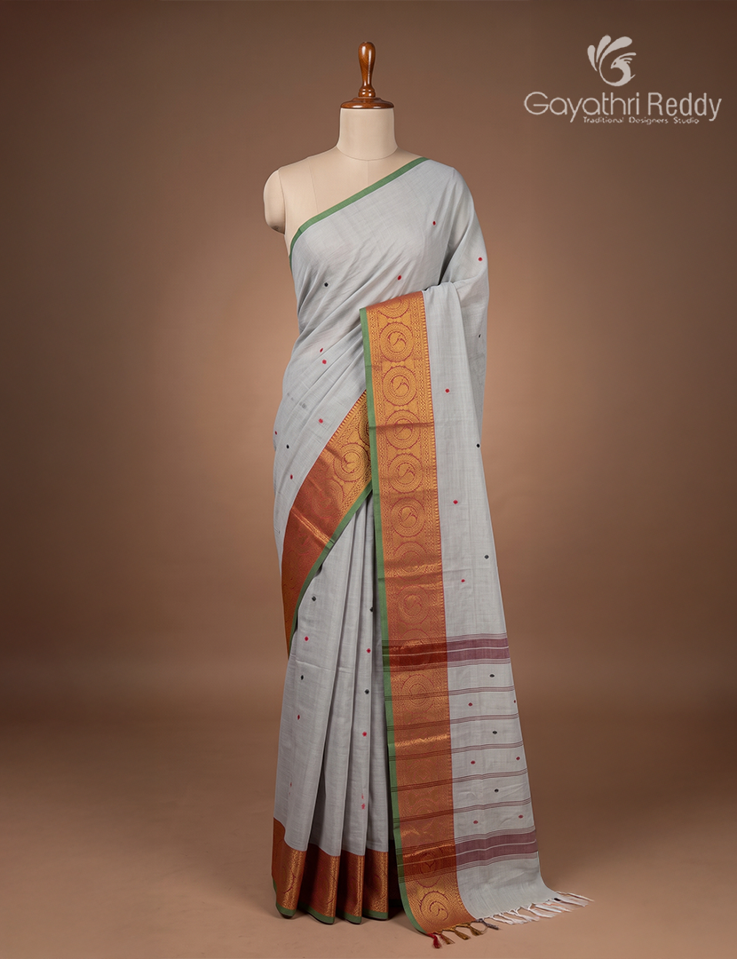 Pure Handloom Cotton Saree in Cream