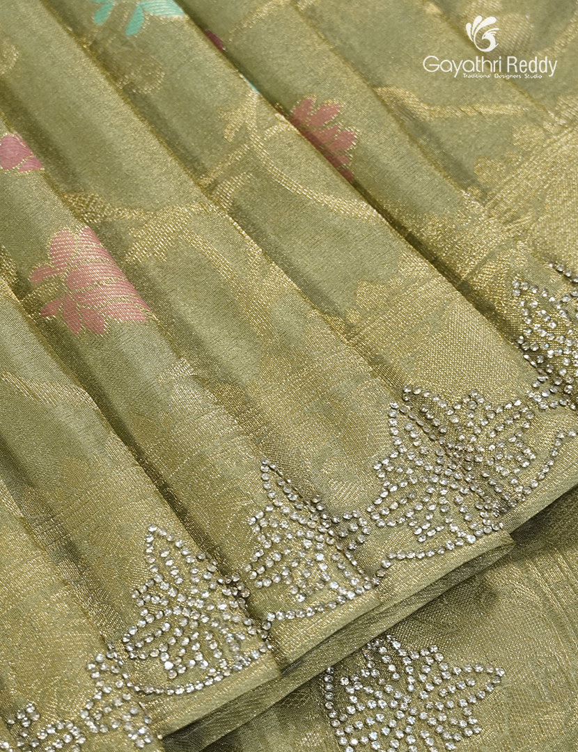 Semi Kanchipuram Silk Fancy Saree in Mehendi Green