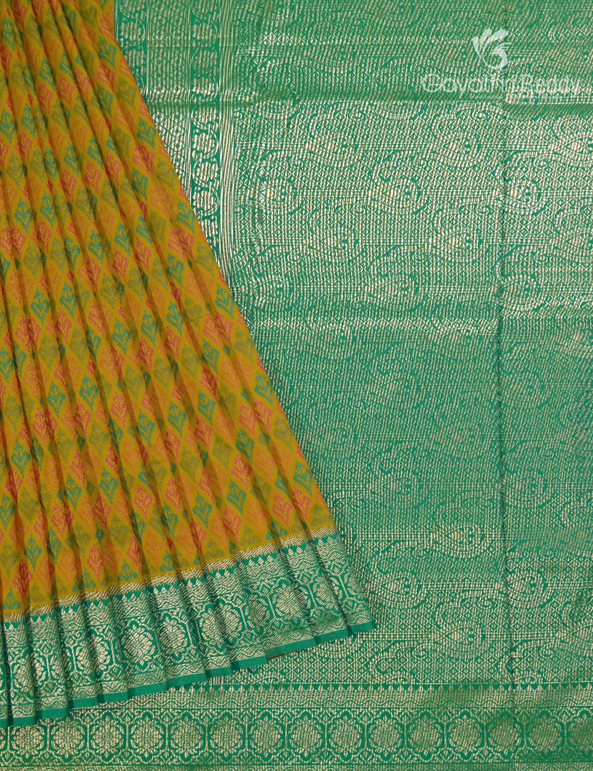 Semi Kanchipuram Silk Saree in Dry mehendi and Parrot Green