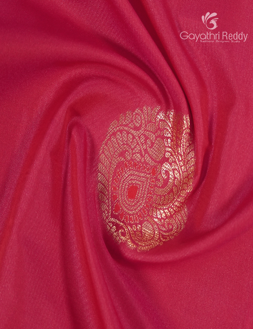 Semi Kanchipuram Art Silk Saree in Fuchsia Pink