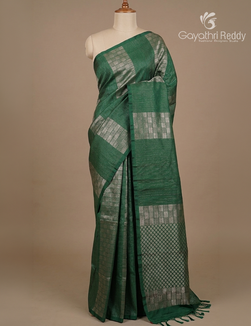 Pure Kanchipuram Light Weight Silk Saree in Green