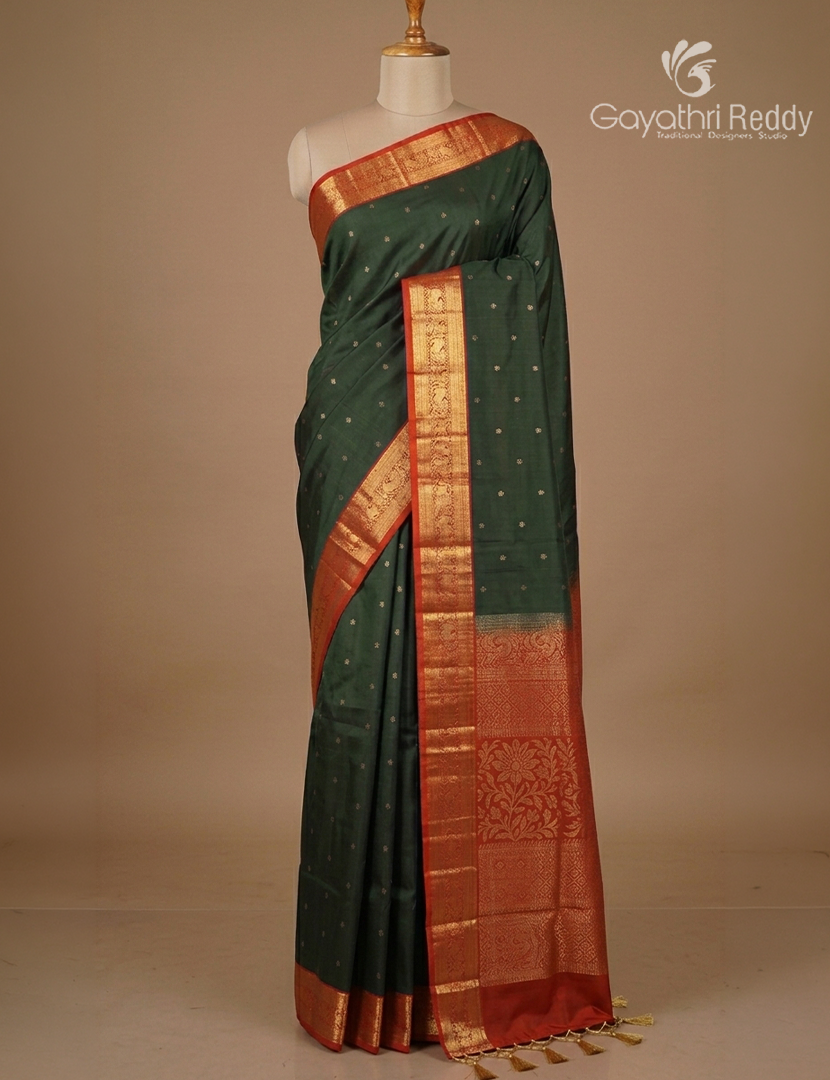 Pure Kanchipuram Soft Silk Saree in Deep Olive Green and Rust Orange