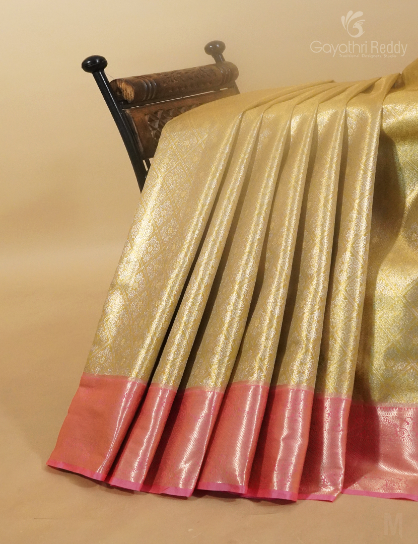 SEMI KANCHI PATTU-SP1105