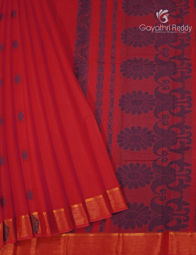 Pure Kanchi Cotton Saree in Red