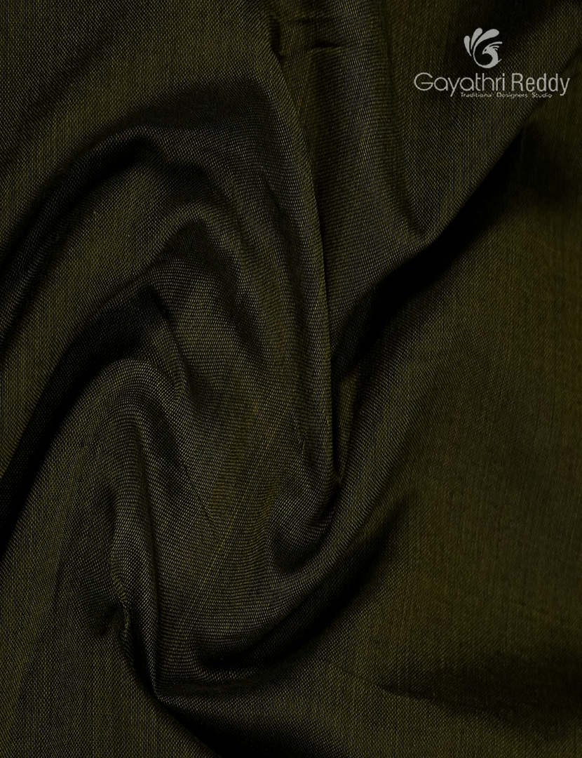 Pure Narayanpet Cotton Saree in Deep Olive Green