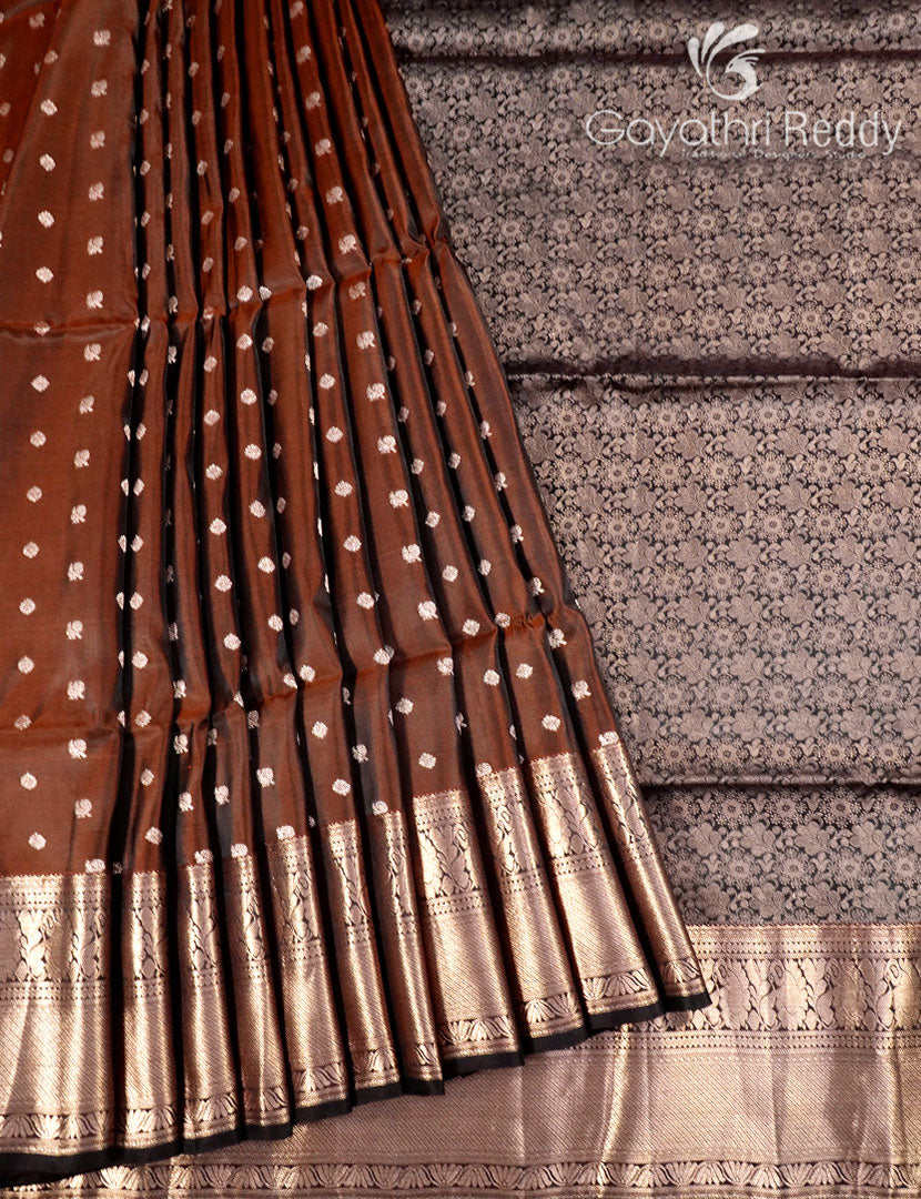 LIGHT WEIGHT KANCHI PATTU-KP8655