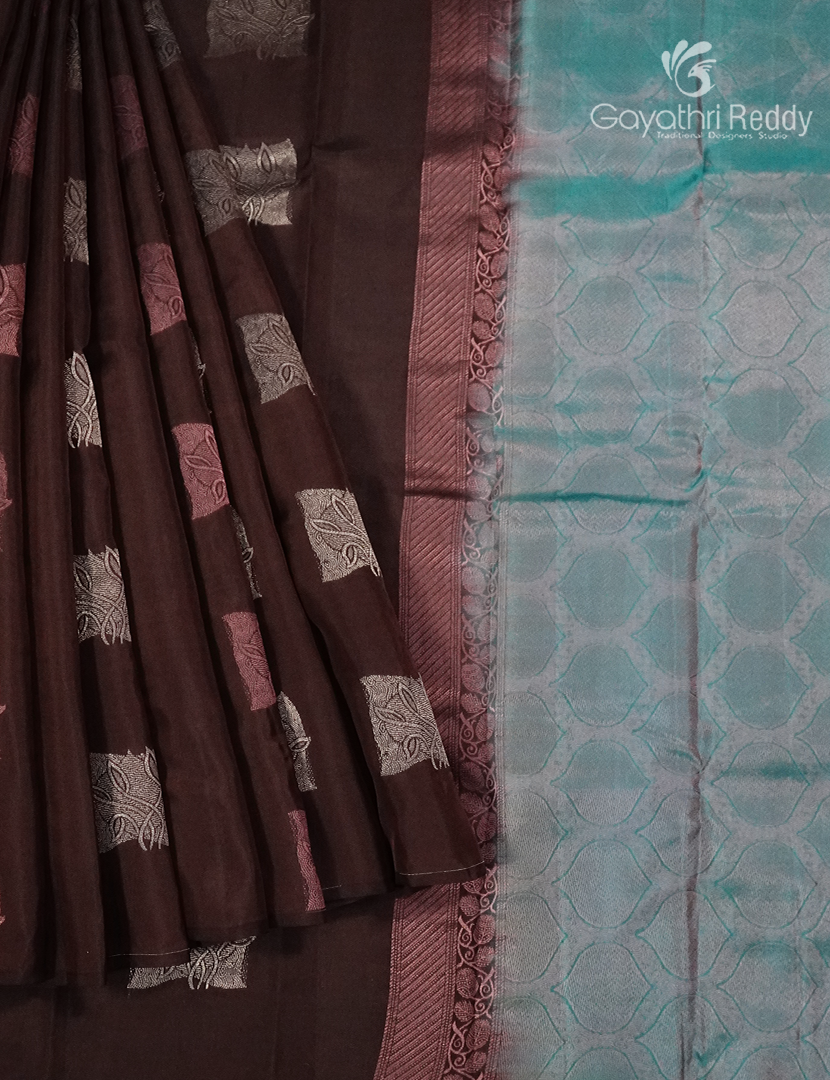 Pure Kanchipuram Silk Saree in Brown ( Butta Style )