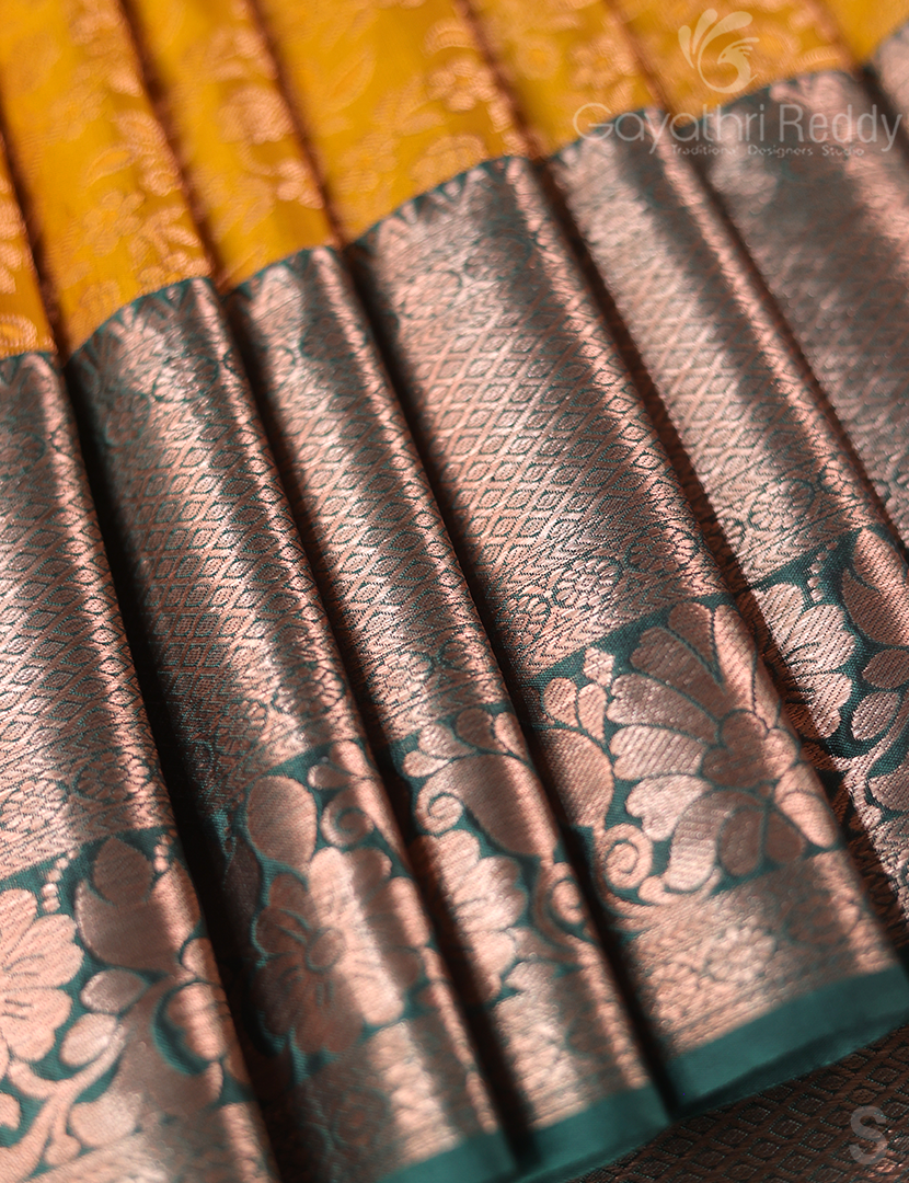 LIGHT WEIGHT KANCHI PATTU -KP8200