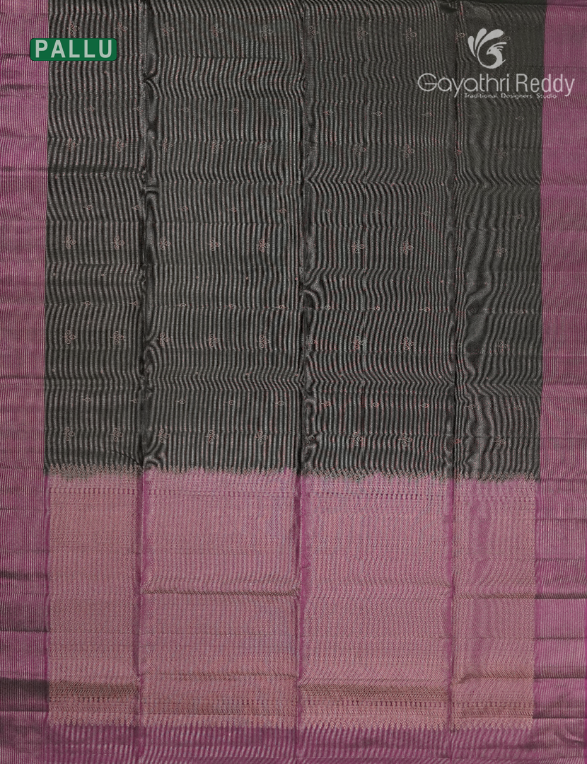 Pure Kanchipuram Light Weight Silk Saree in Deep Olive Green and Pink