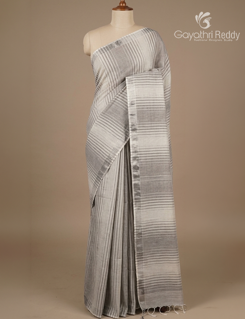 Pure Kanchi Cotton Saree in Cream and Grey