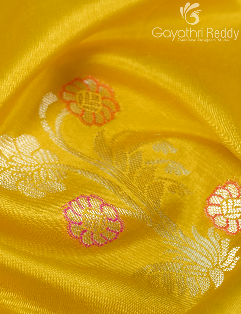 CHINIYA SILK SAREE-CS577
